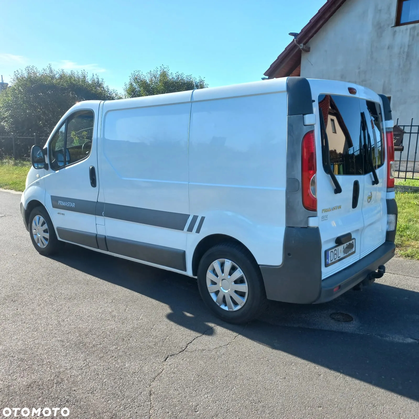 Renault TRAFIC - 2