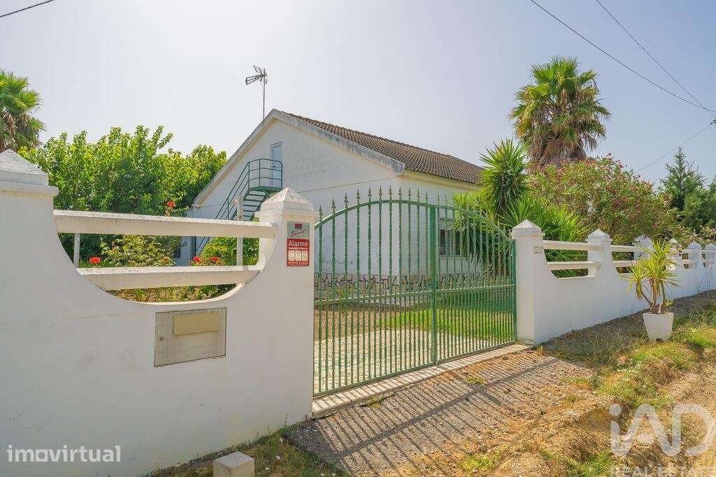 Moradia isolada T2 em Pinhal Novo de 134,74 m2 - Grande imagem: 2/34