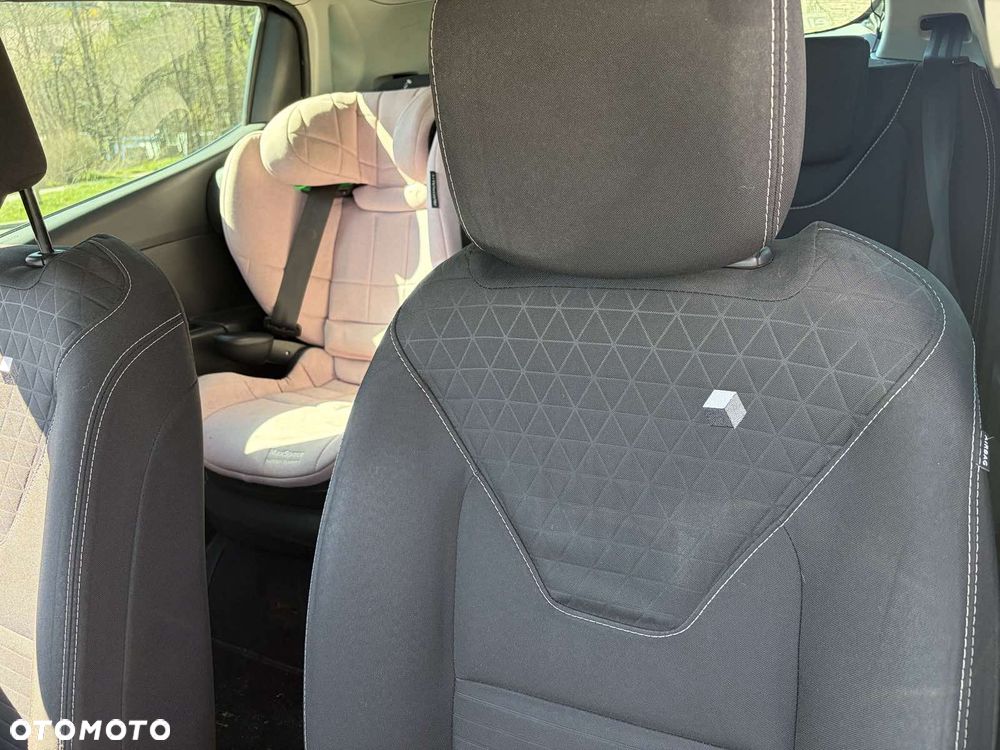 Renault Clio 1.2 16V Limited EU6 - 5