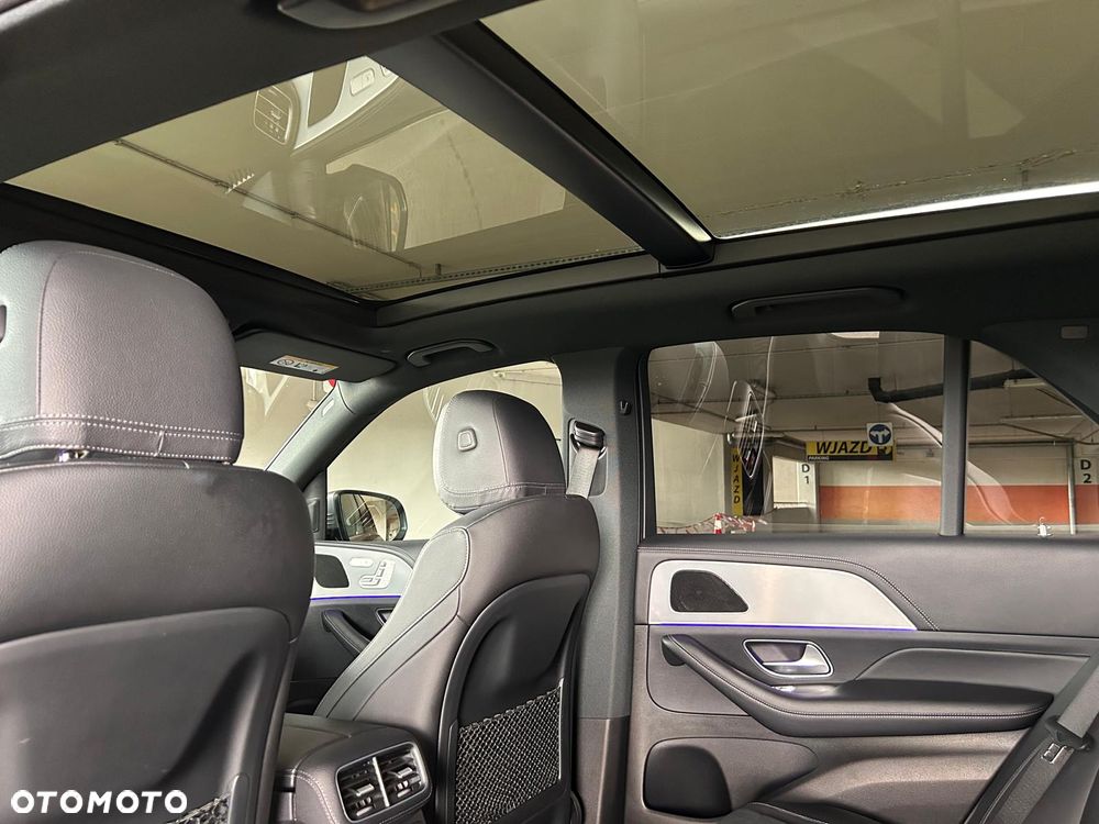 Mercedes-Benz GLE 300 d 4-Matic - 17