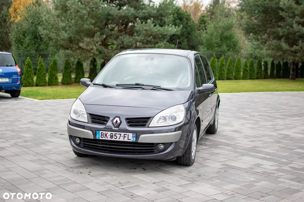 Renault Scenic - 8
