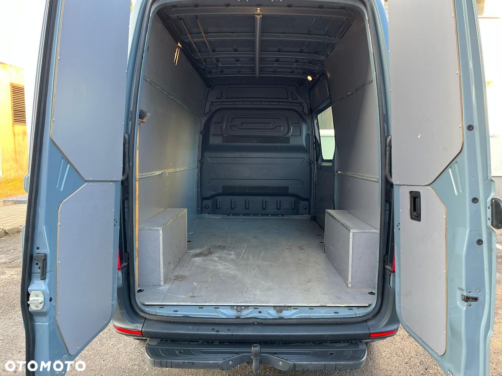 Mercedes-Benz Sprinter - 9