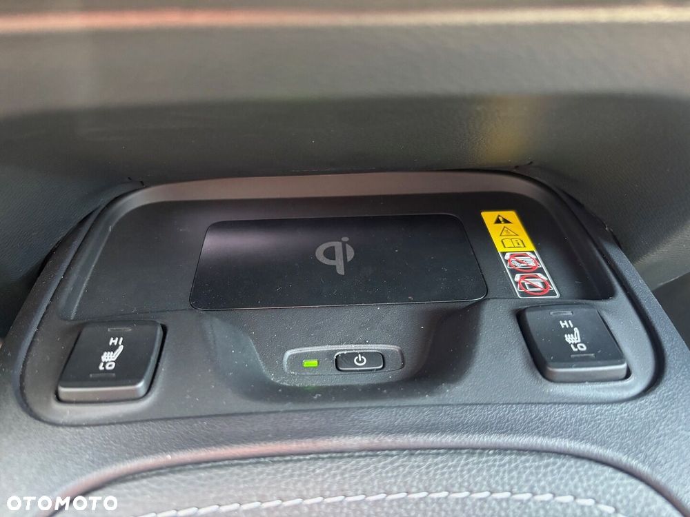 Toyota Corolla 2.0 Hybrid Style - 18