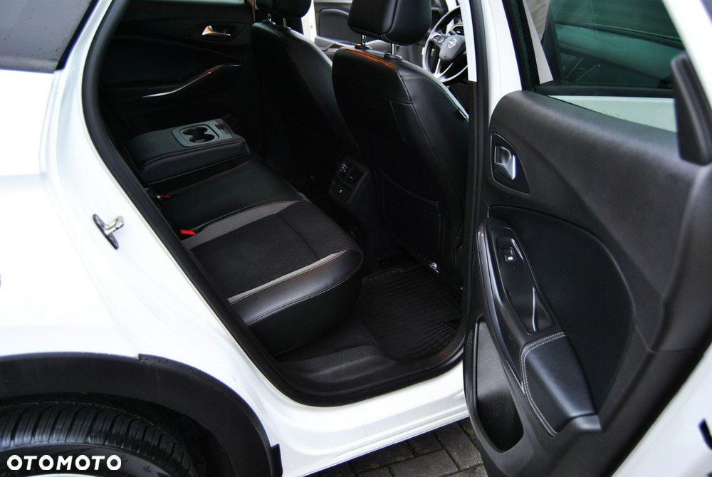 Opel Grandland X 1.2 T Ultimate S&S - 12