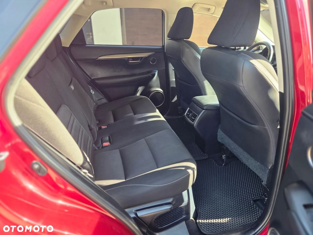 Lexus NX 300h Elite AWD - 10