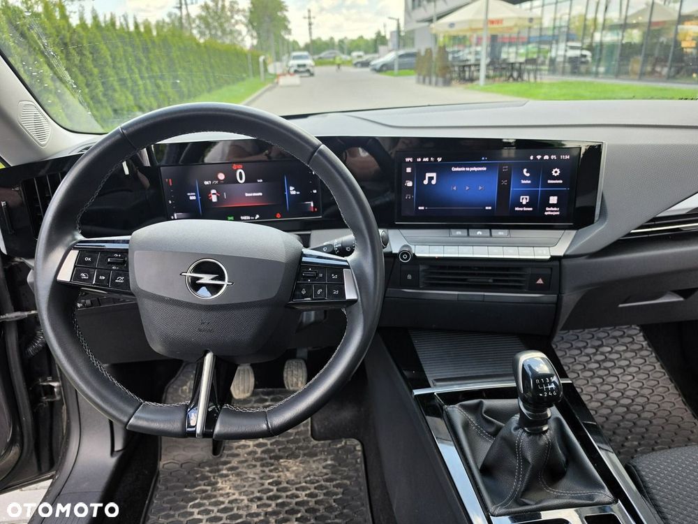 Opel Astra 1.2 T Elegance S&S - 12