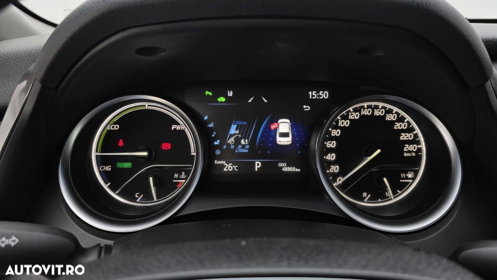 Toyota Camry - 16