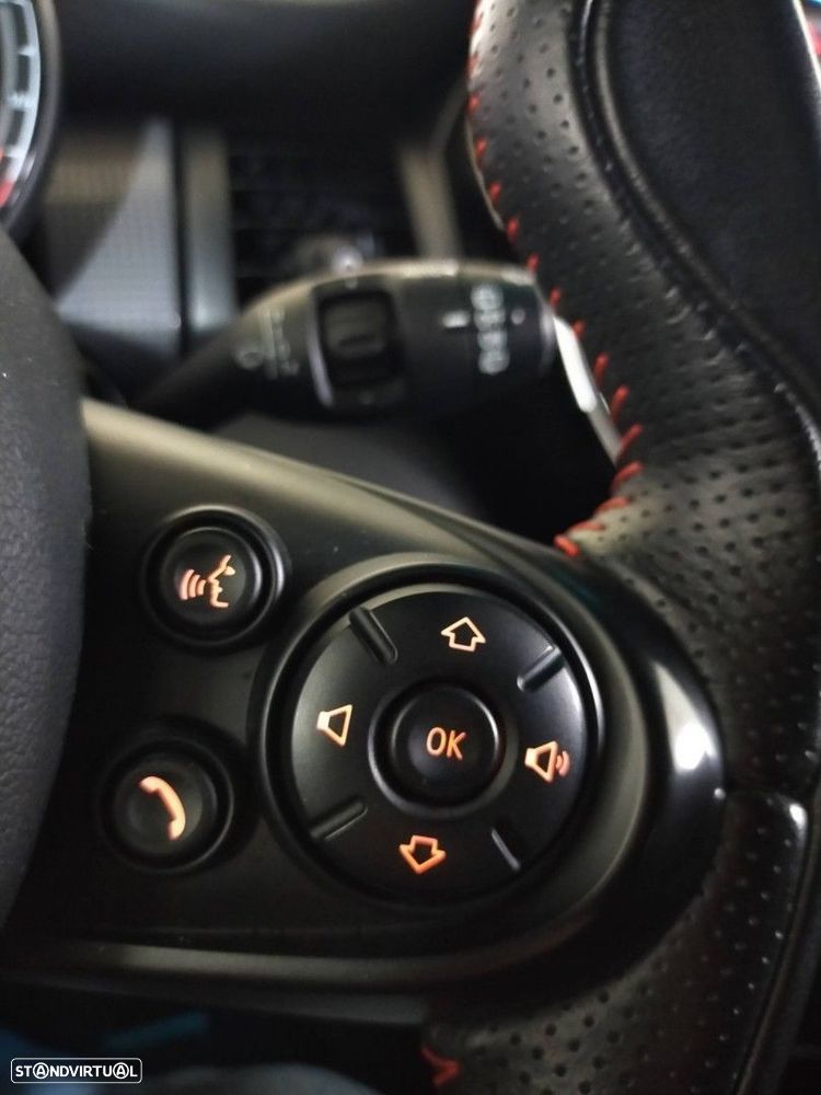 MINI 3 Portas Cooper Aut. JCW - 25