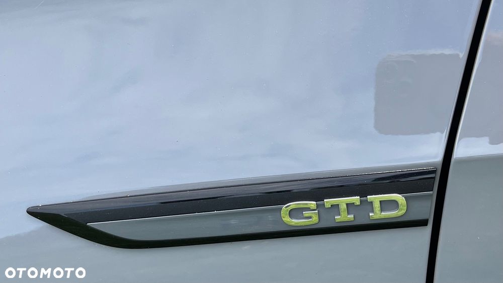 Volkswagen Golf 2.0 TDI GTD DSG - 25