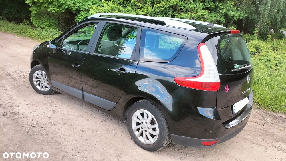 Renault Scenic ENERGY dCi 110 EDC BOSE EDITION - 3