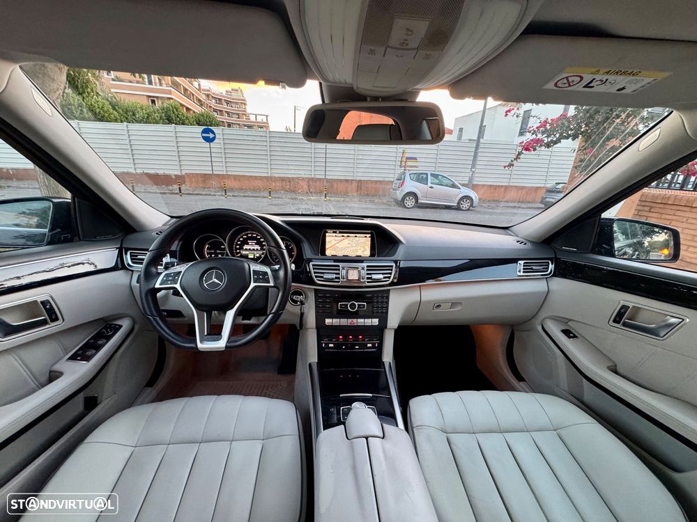 Mercedes-Benz E 300 BLUETEC Hybrid Elegance - 11