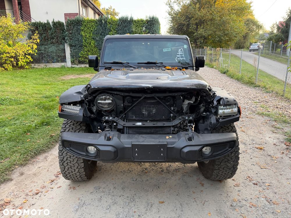 Jeep Wrangler - 4