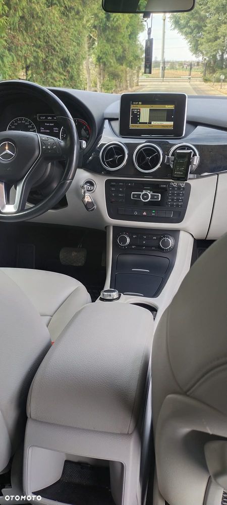 Mercedes-Benz Klasa B 200 CDI (BlueEFFICIENCY) 7G-DCT - 6