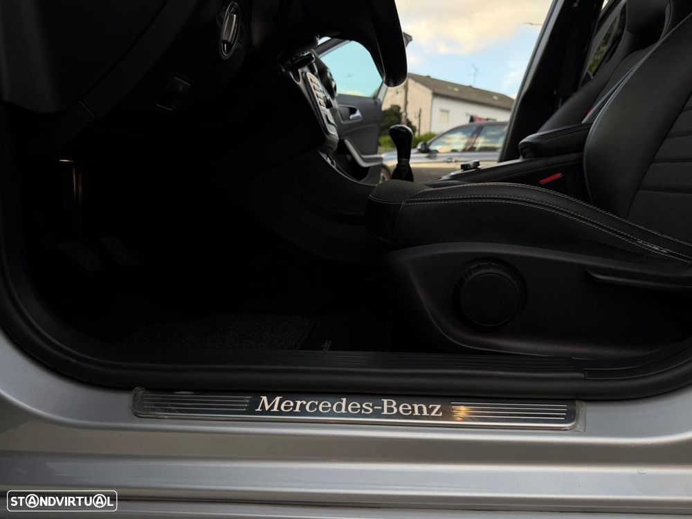 Mercedes-Benz A 180 CDI (BlueEFFICIENCY) Urban - 10