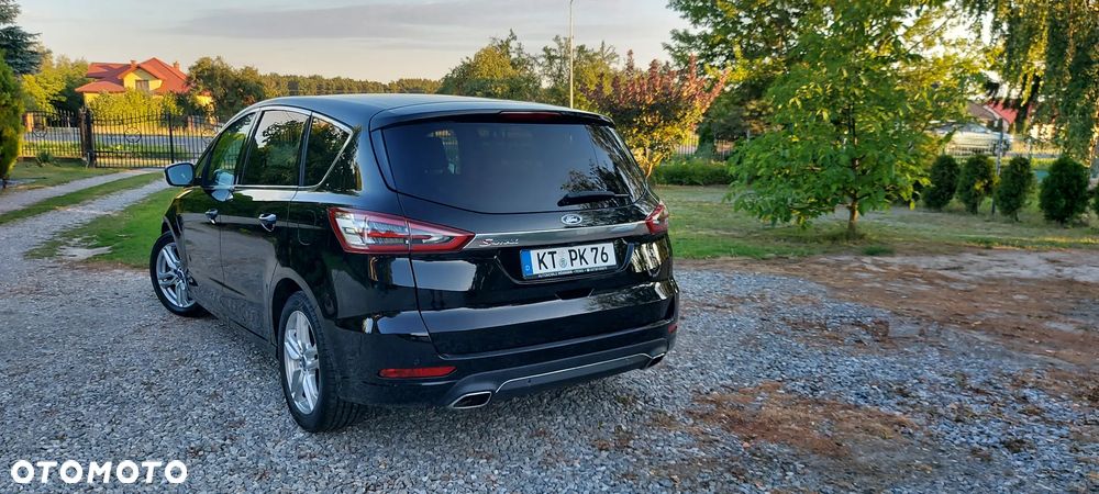 Ford S-Max - 8
