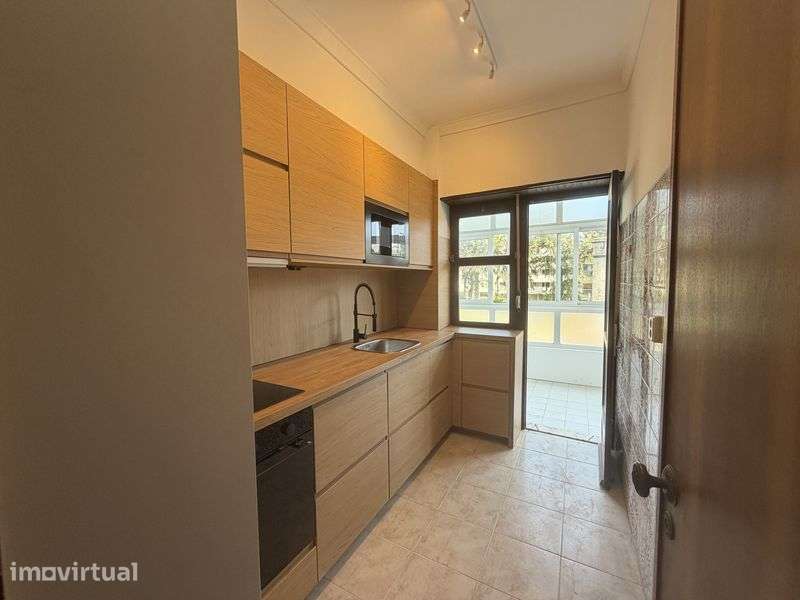 Apartamento para Alugar Santo Antonio da Caparica - Grande imagem: 5/8