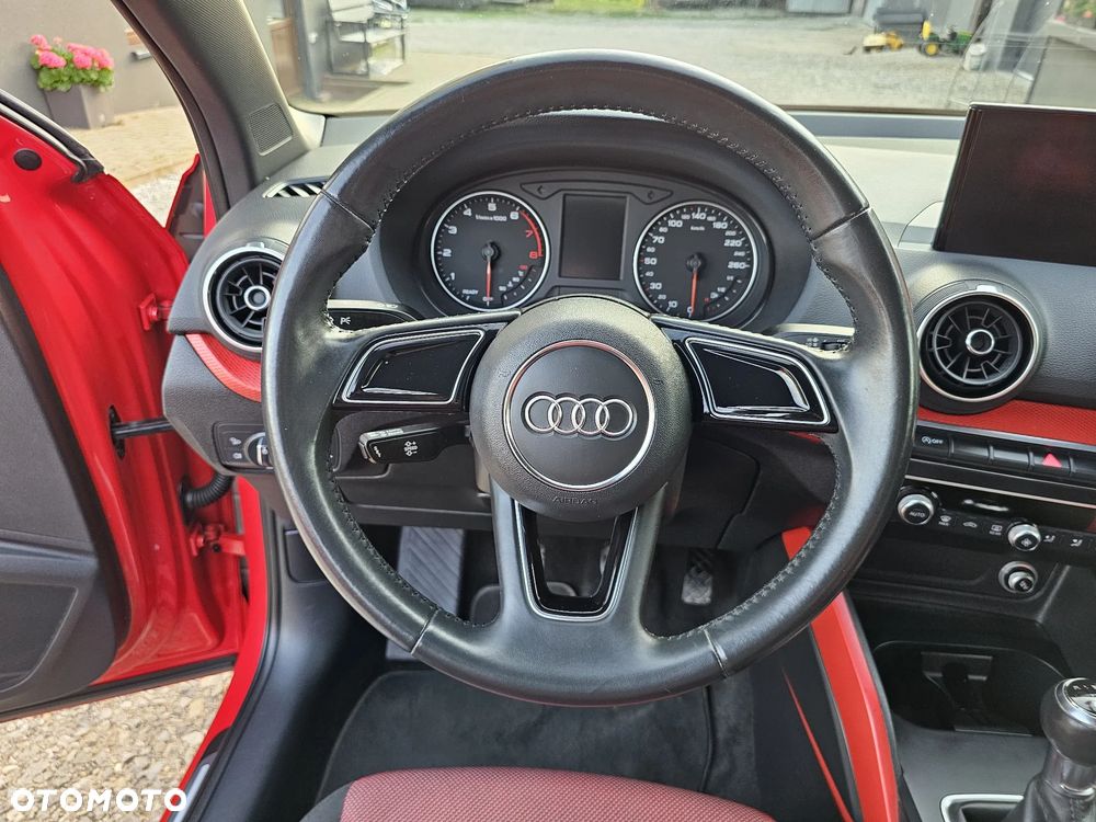 Audi Q2 - 10