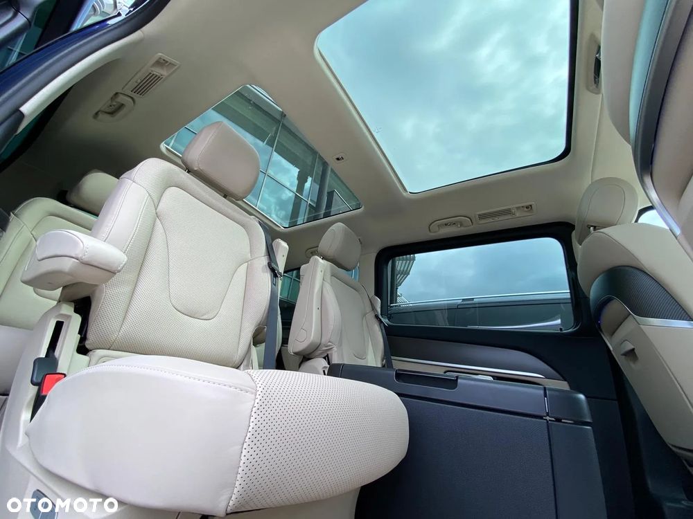 Mercedes-Benz Klasa V 300 d 4-Matic 9G-Tronic Exclusive (d³ugi) - 7
