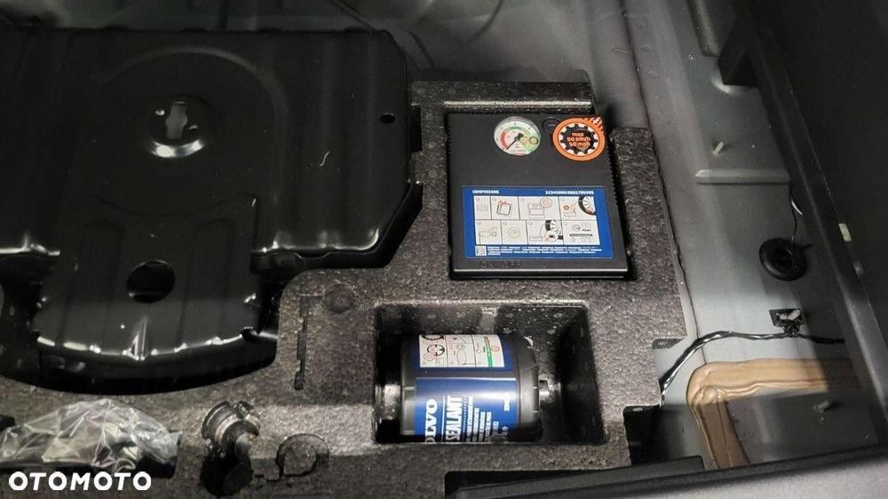 Volvo XC 40 - 23
