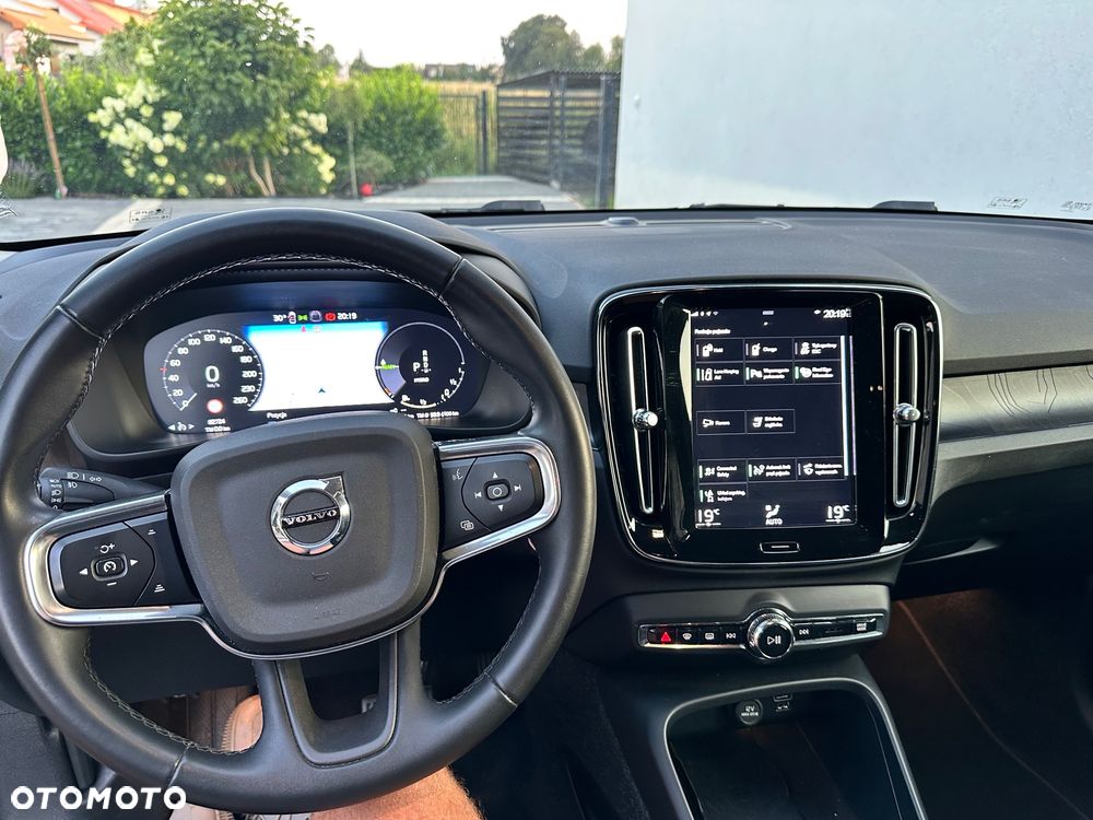 Volvo XC 40 - 8