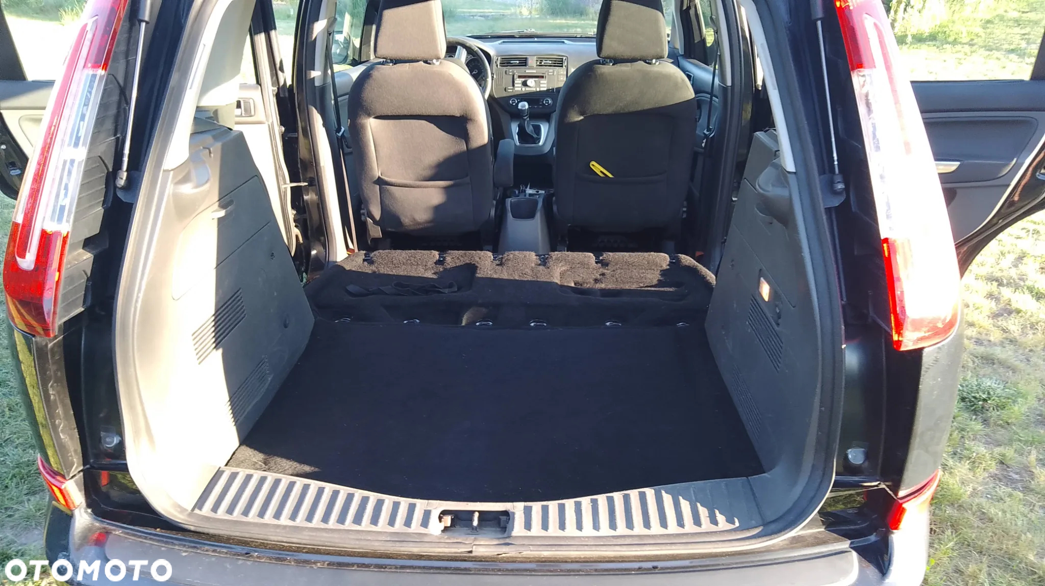 Ford C-MAX 1.8 TDCi Amber X - 11