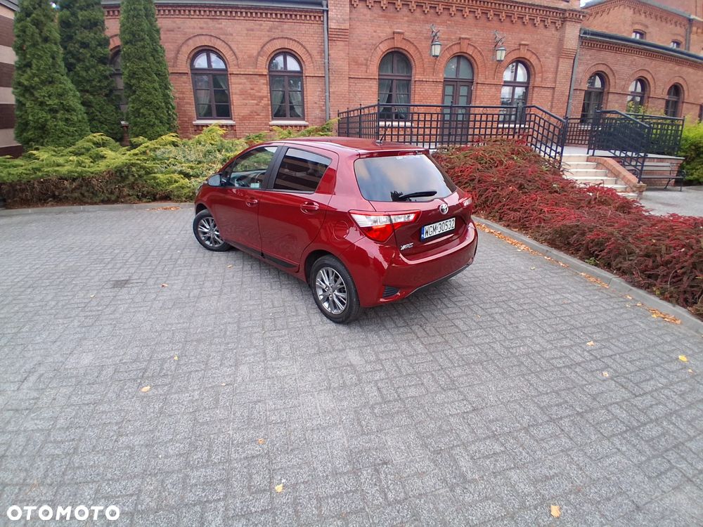 Toyota Yaris 1.5 Premium - 18