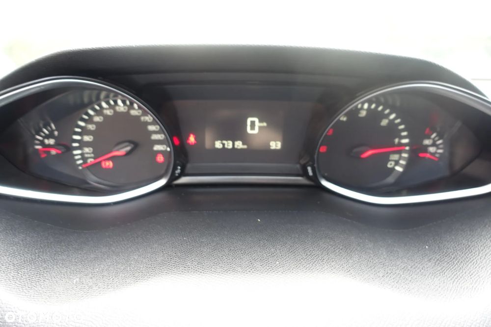 Peugeot 308 1.5 BlueHDi Active S&S - 28