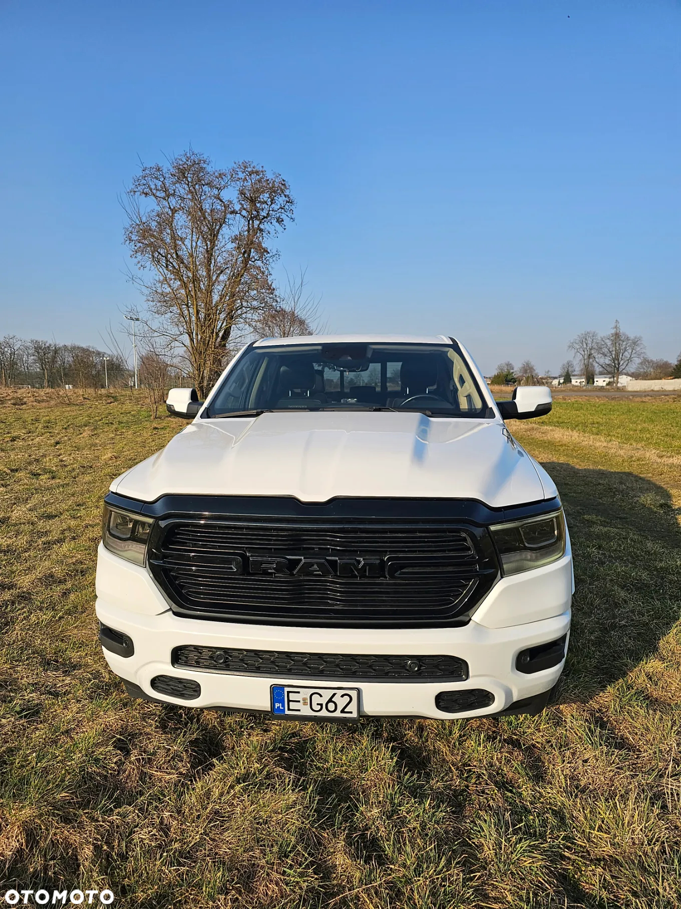 RAM 1500 5.7 Crew Cab Laramie - 19