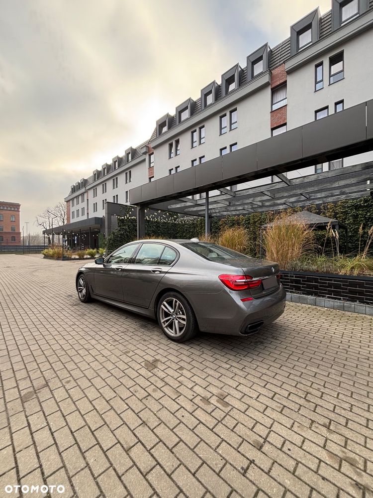 BMW Seria 7 730d xDrive - 4