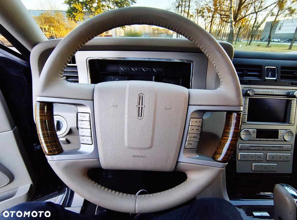 Lincoln Navigator 5.4 4x4 - 37
