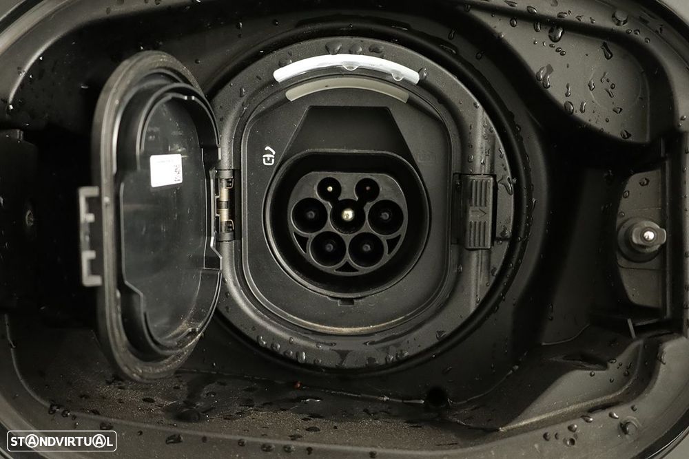 Peugeot 3008 1.2 Hybrid Allure Pack e-DCS6 - 27