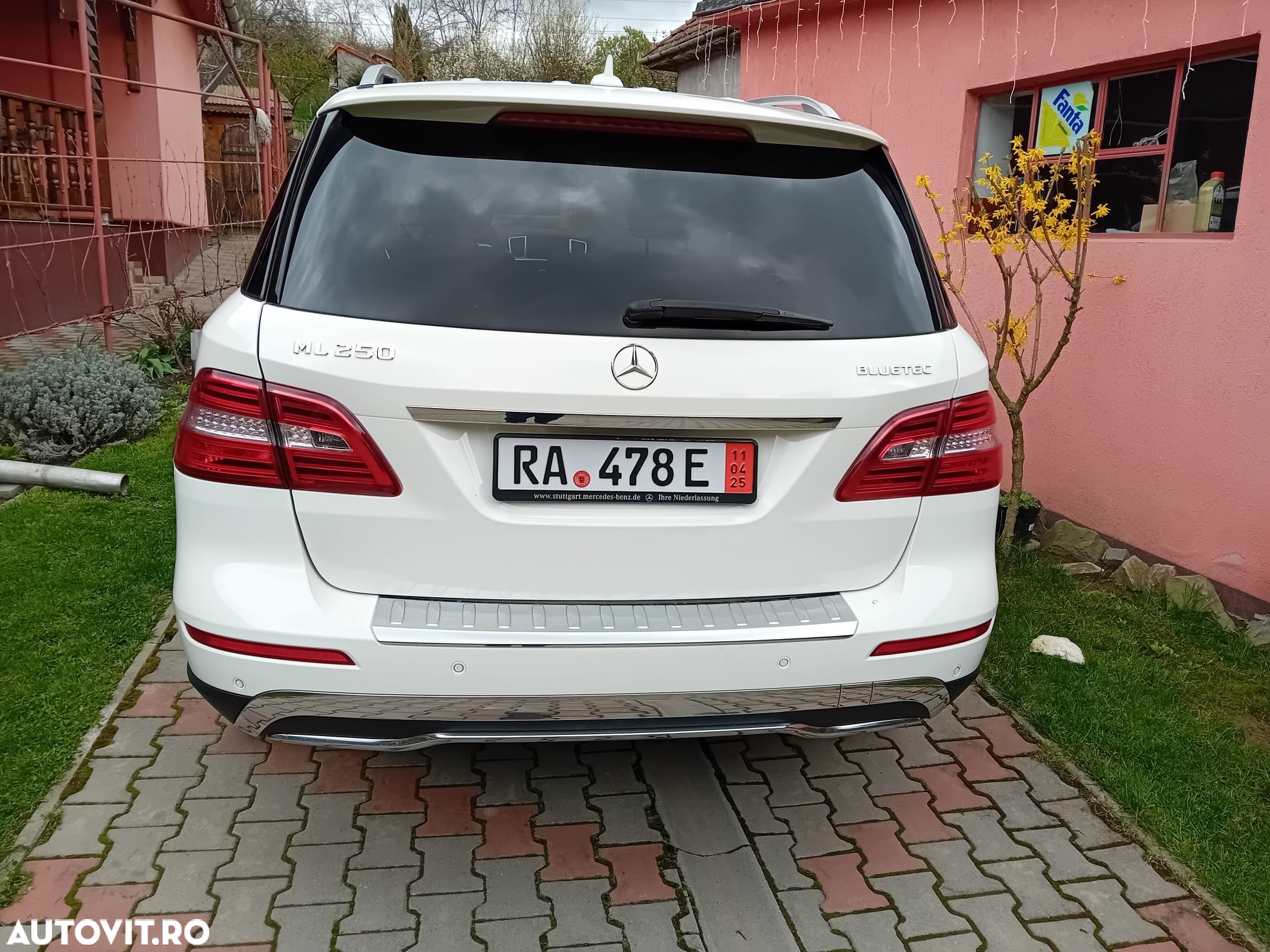 Mercedes-Benz ML 250 BlueTEC 4MATIC 7G-TRONIC - 4