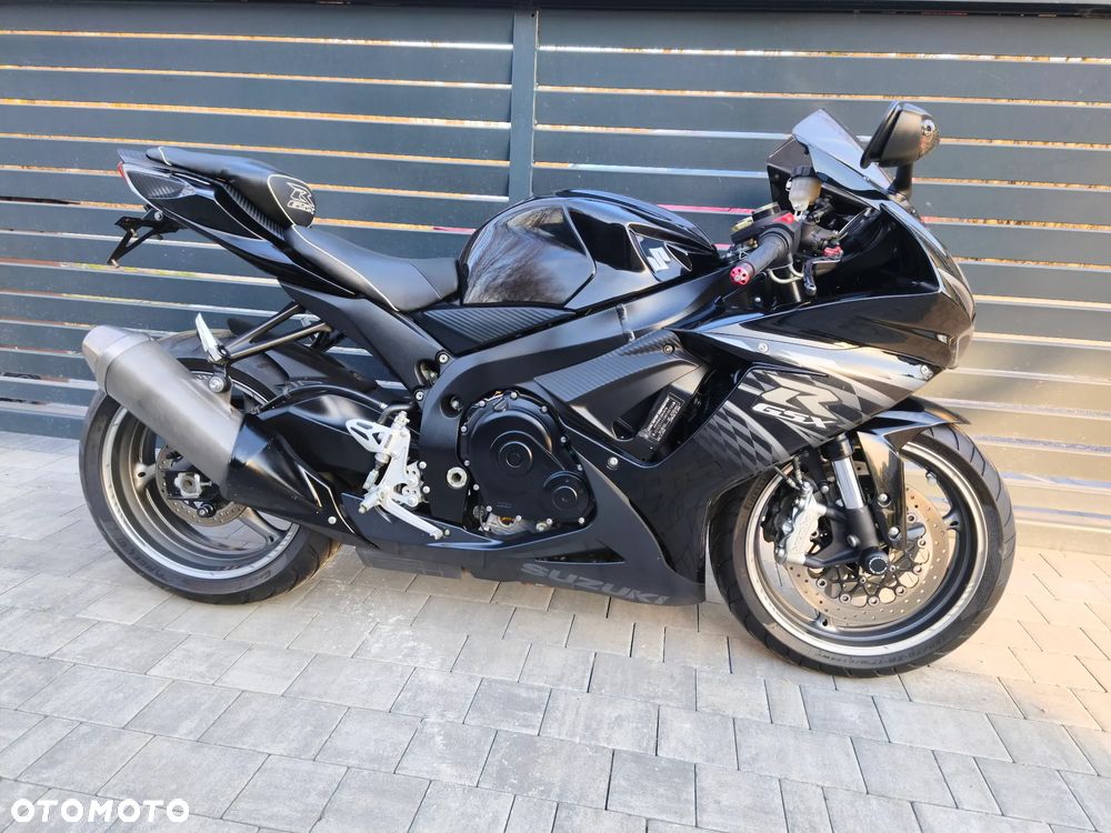Suzuki GSX-R - 22