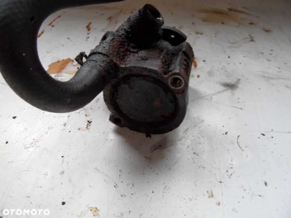 POMPA WSPOMAGANIA LAGUNA II 3.0 V6 - 3