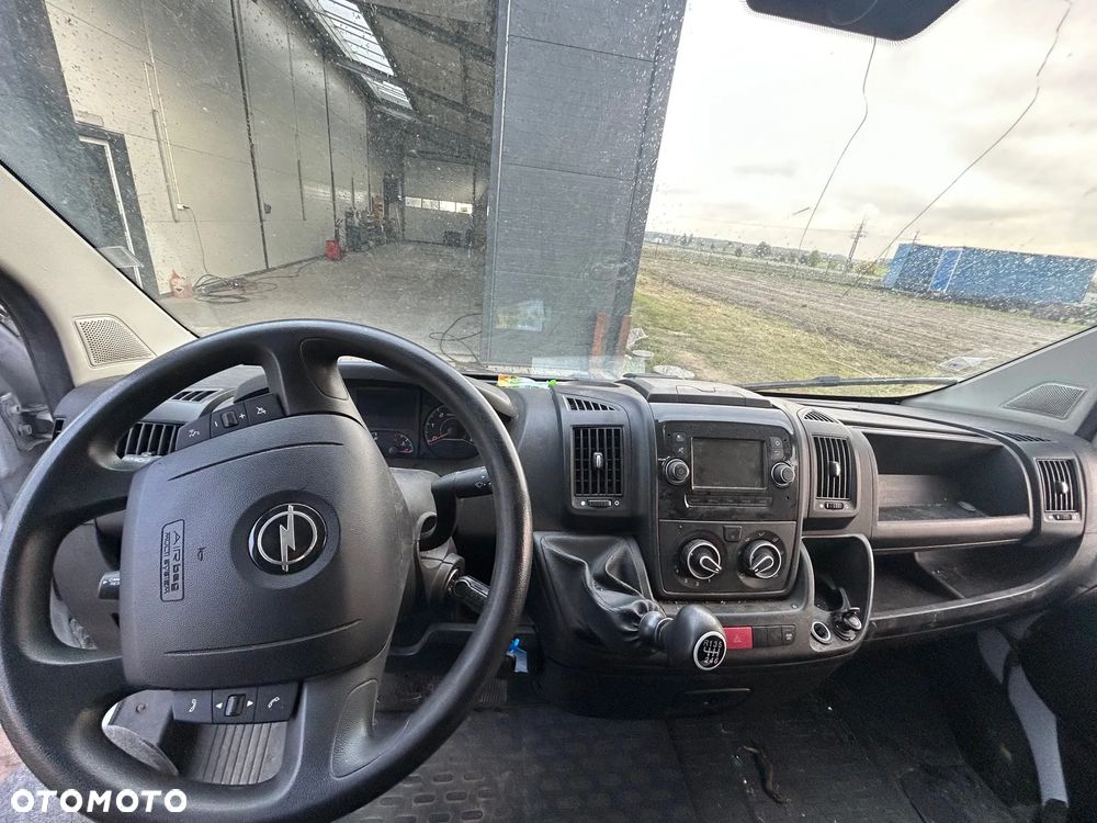 Opel Movano - 7