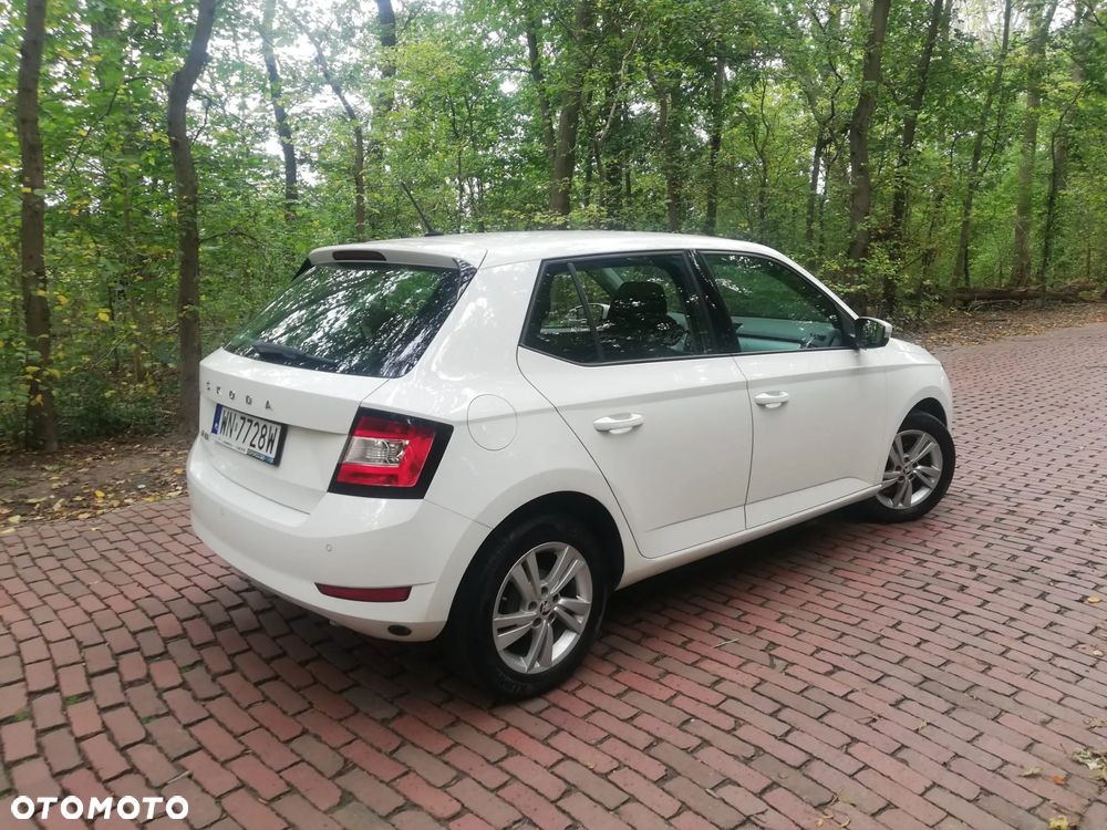 Skoda Fabia 2019 photo 2