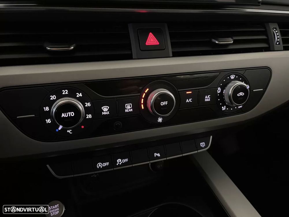 Audi A4 Avant 30 TDI S tronic - 28