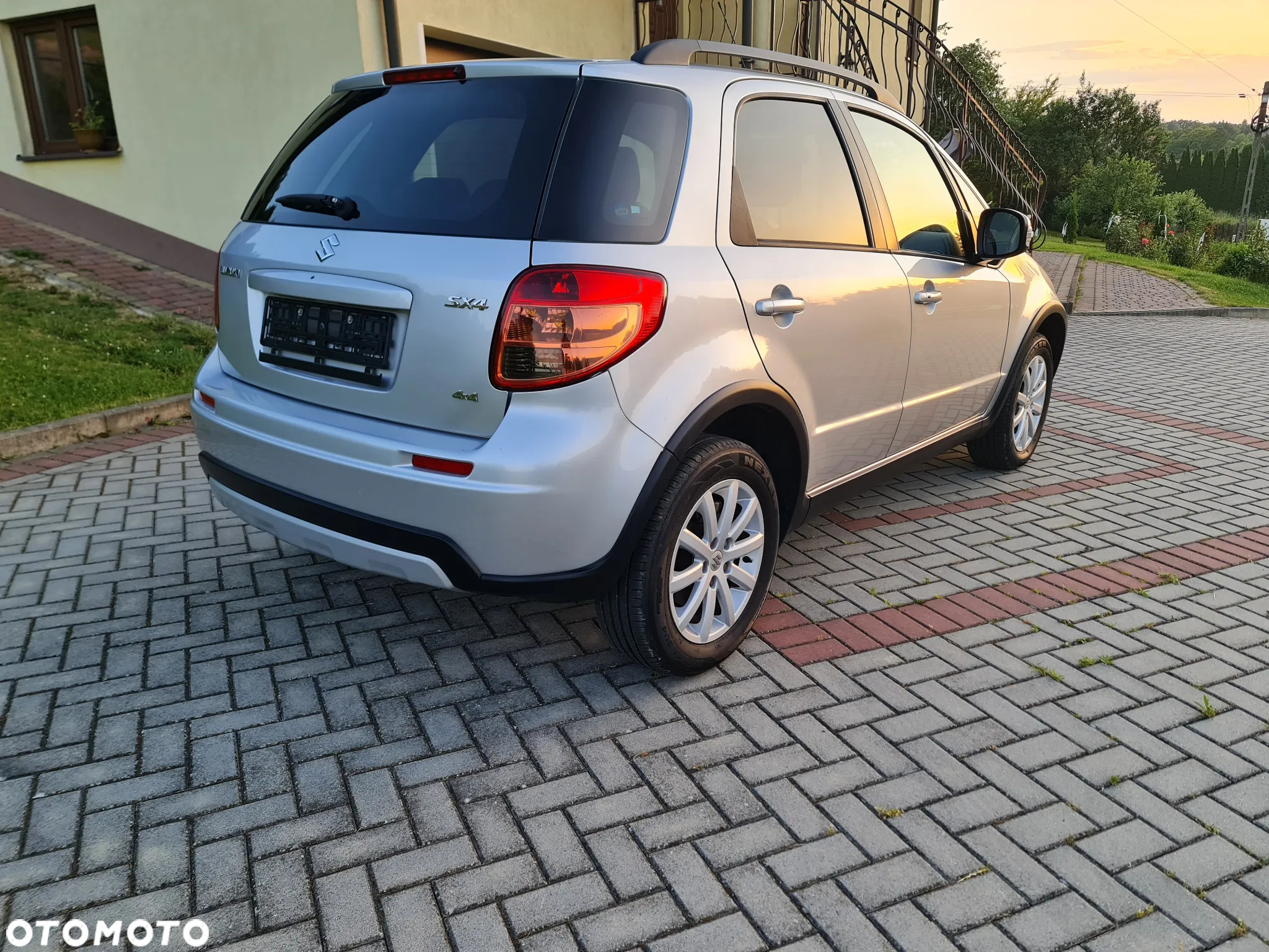 Suzuki SX4 - 5