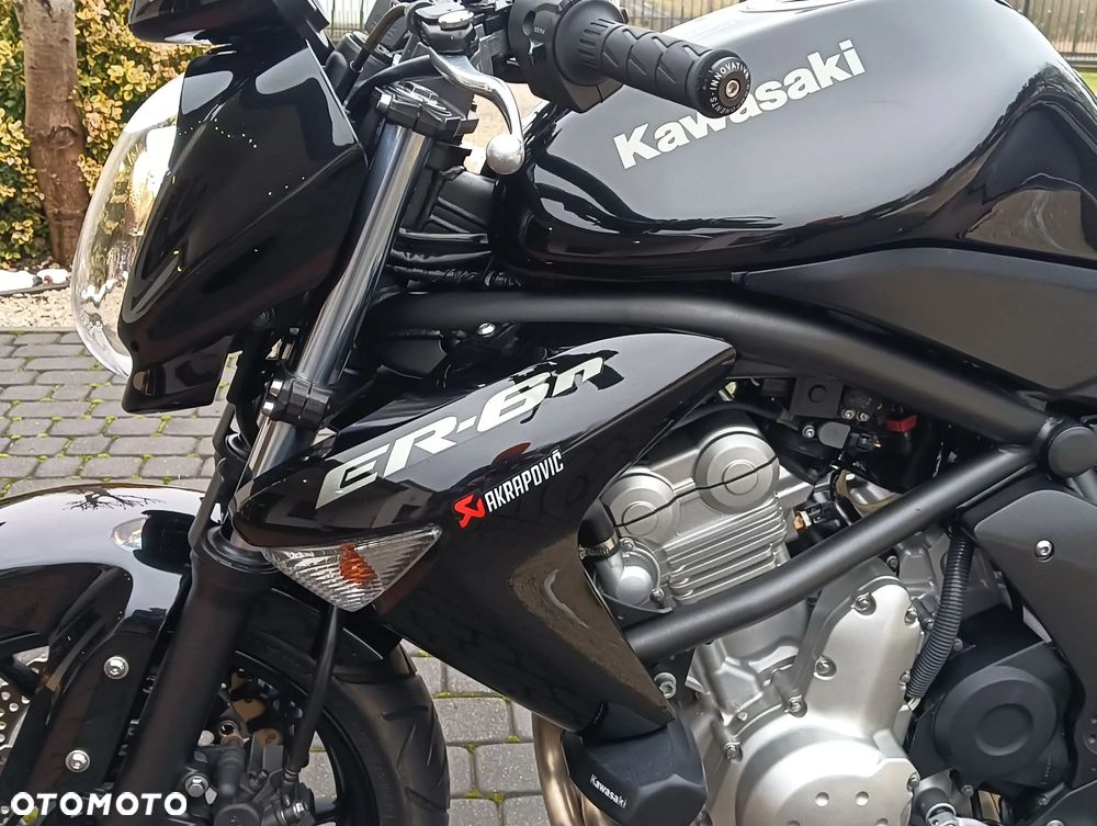 Kawasaki ER - 17