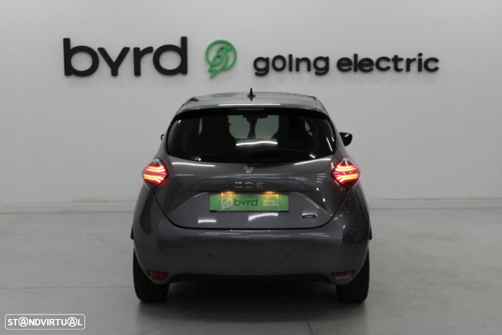 Renault Zoe (c/ Bateria) EV50 135hp Iconic - 6