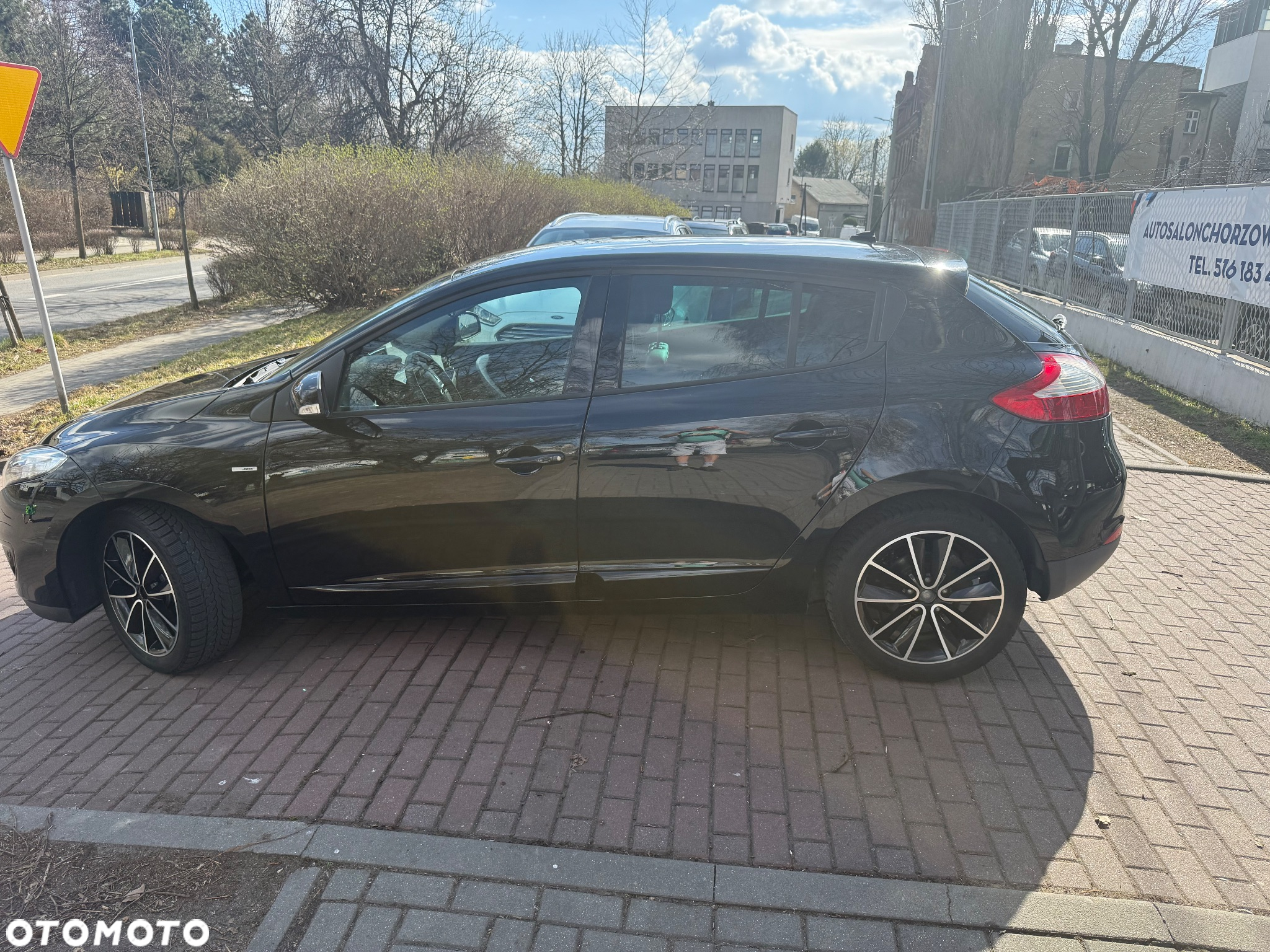 Renault Megane Grandtour ENERGY TCe 115 Start & Stop Bose Edition - 9