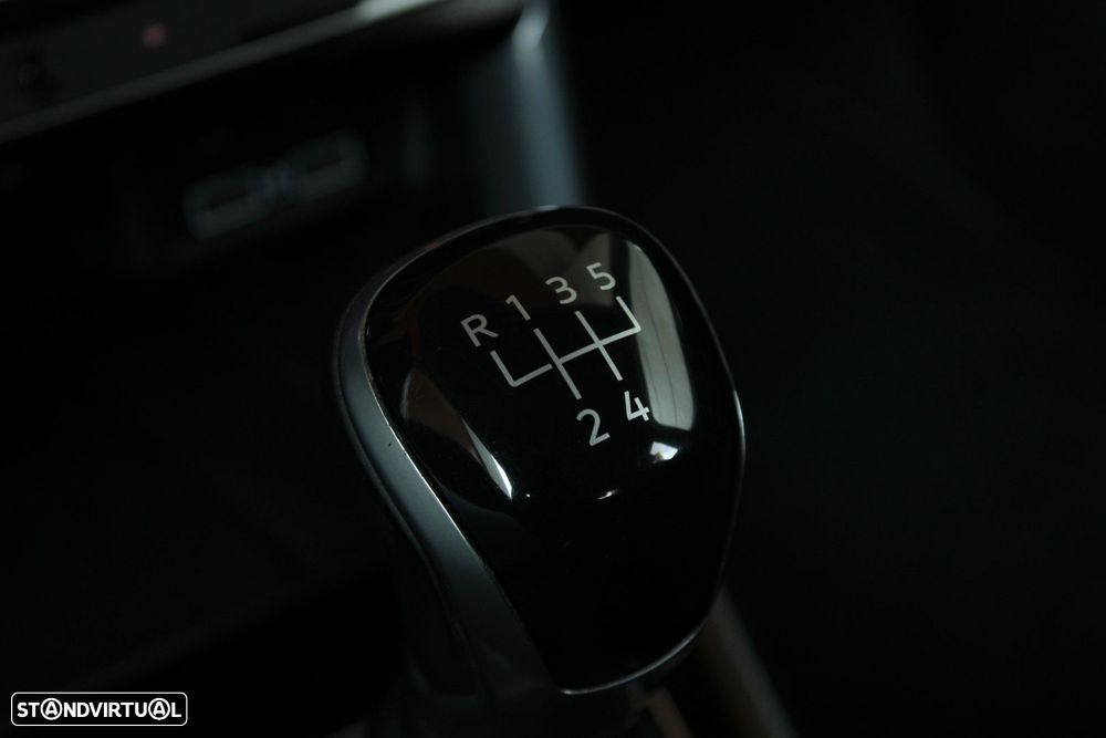 VW T-Cross 1.6 TDI Style - 38