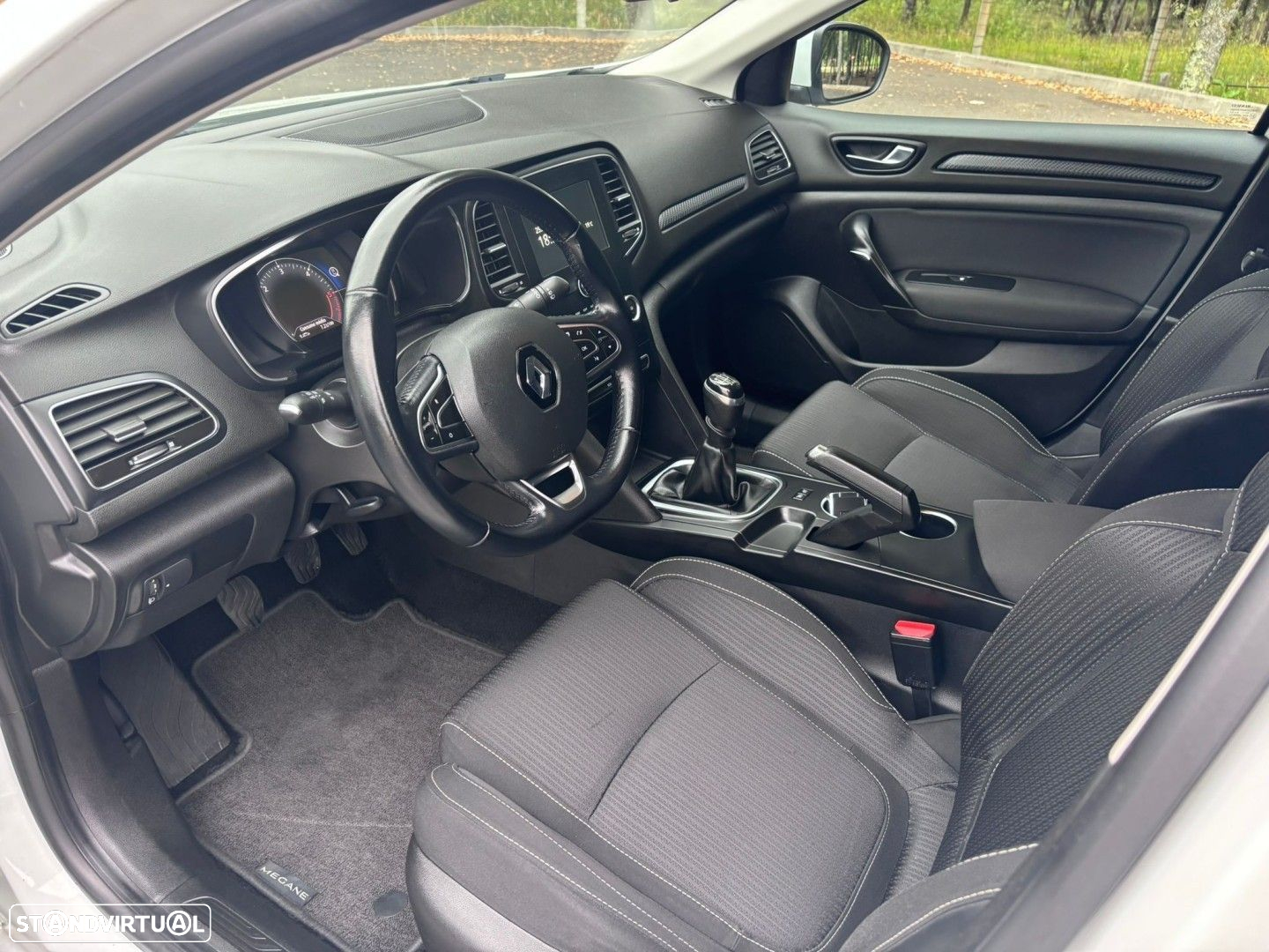 Renault Mégane 1.5 dCi Dynamique S SS - 7