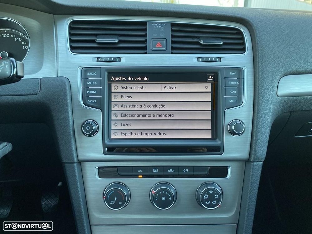 VW Golf Variant 1.6 TDi GPS Edition - 18