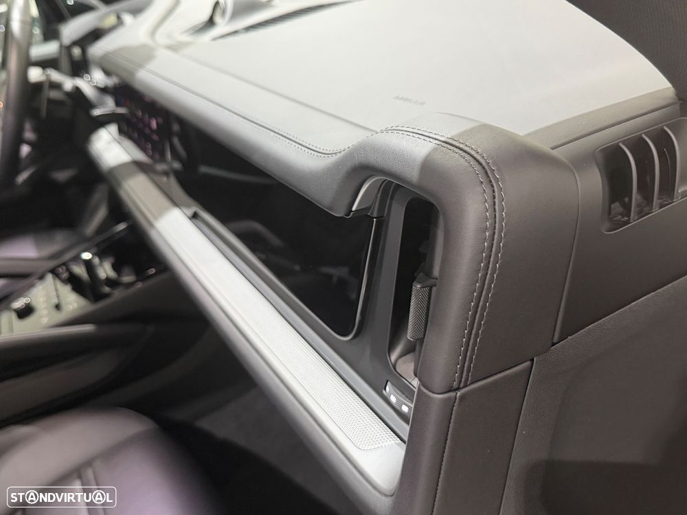 Porsche Cayenne E-Hybrid - 44