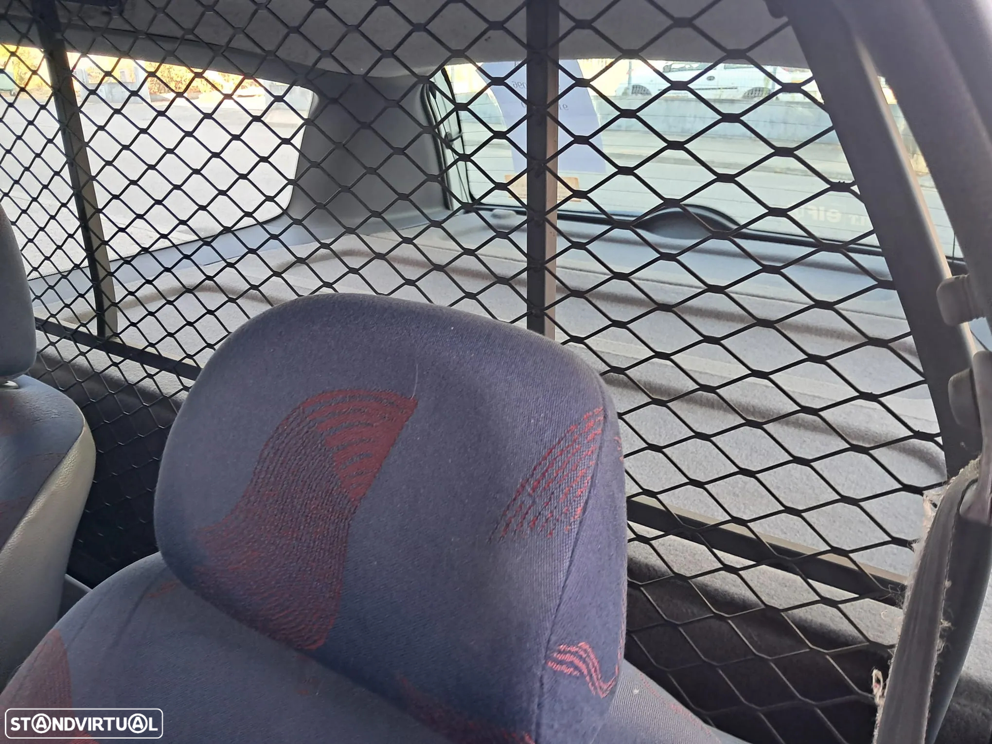 Renault Clio 1.9 D RN - 5