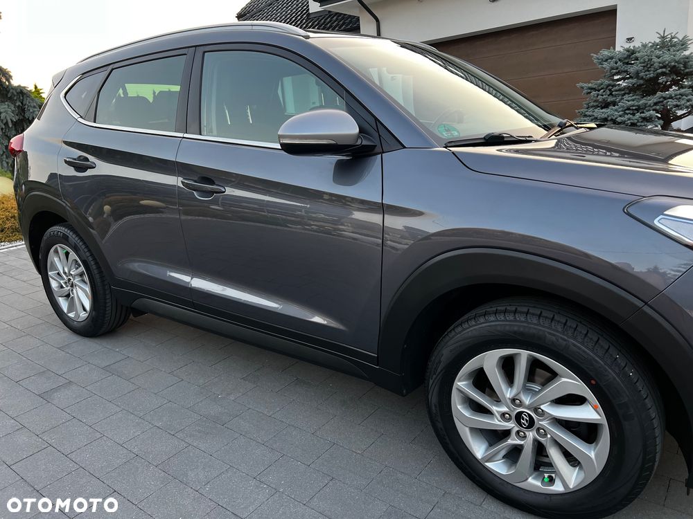 Hyundai Tucson blue 1.6 GDi 2WD Navi - 37