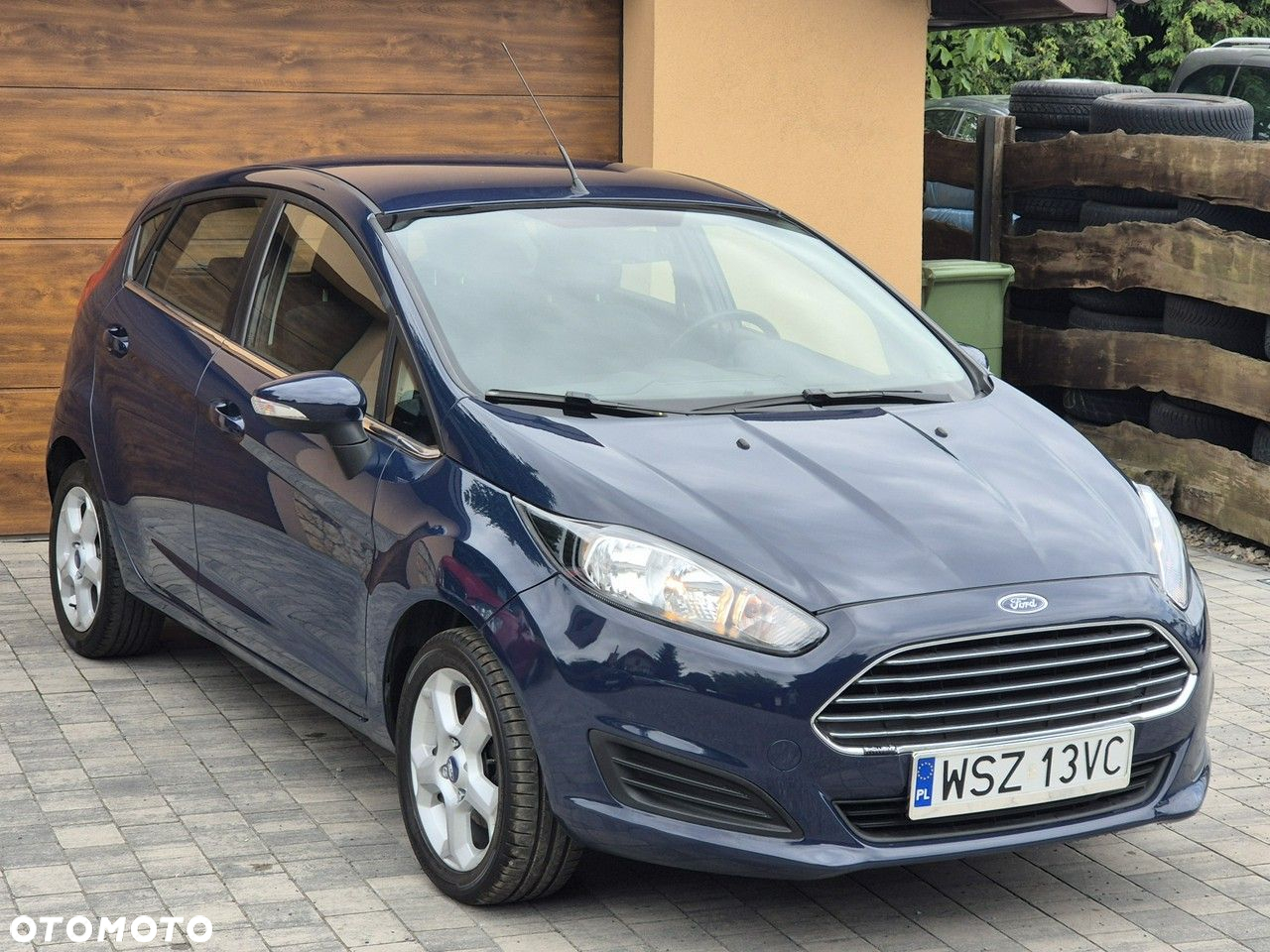 Ford Fiesta - 2