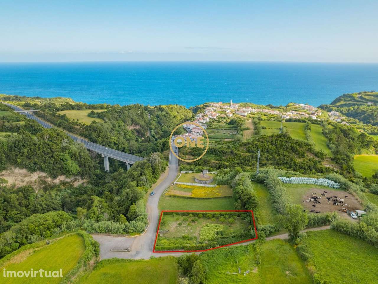 Terreno com 1820 m2 – Ribeira Chã, Lagoa - Grande imagem: 2/6