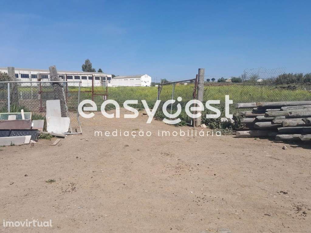 Terreno Rústico em Beja com bons acesso ideal para Estaleiro - Grande imagem: 4/12